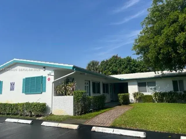 Residential Income for sale at 5901 NE 18th Ave, Fort Lauderdale FL 33334