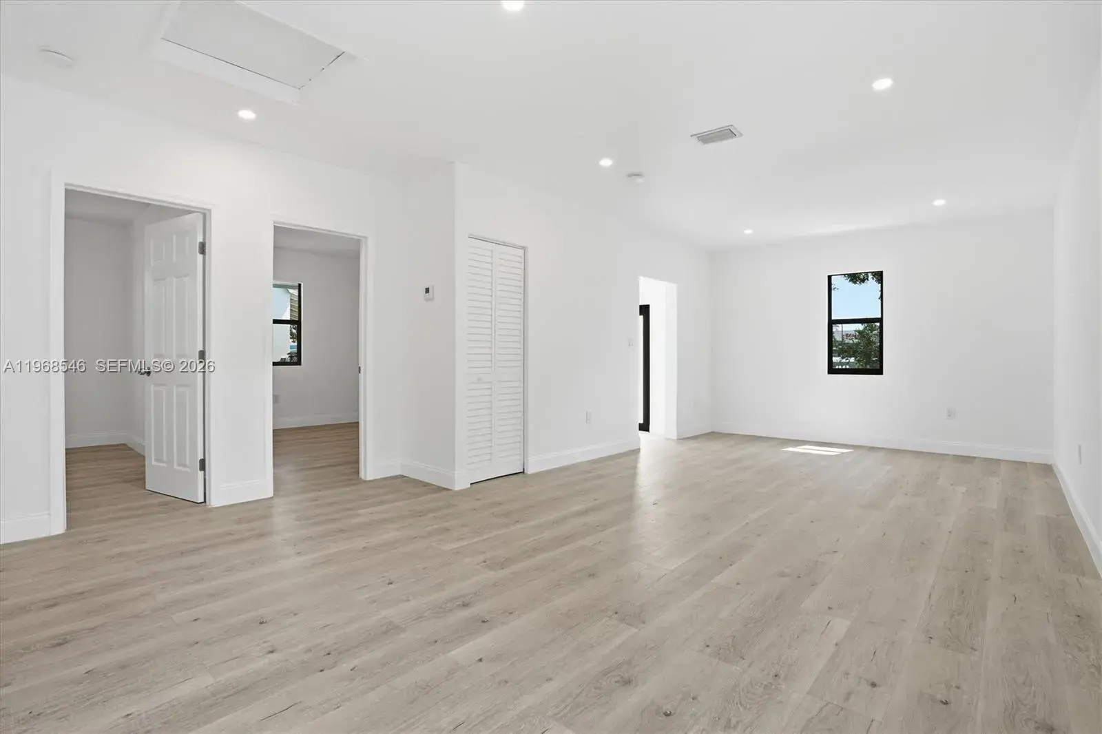 4237 SW 7th St, Miami FL 33134
