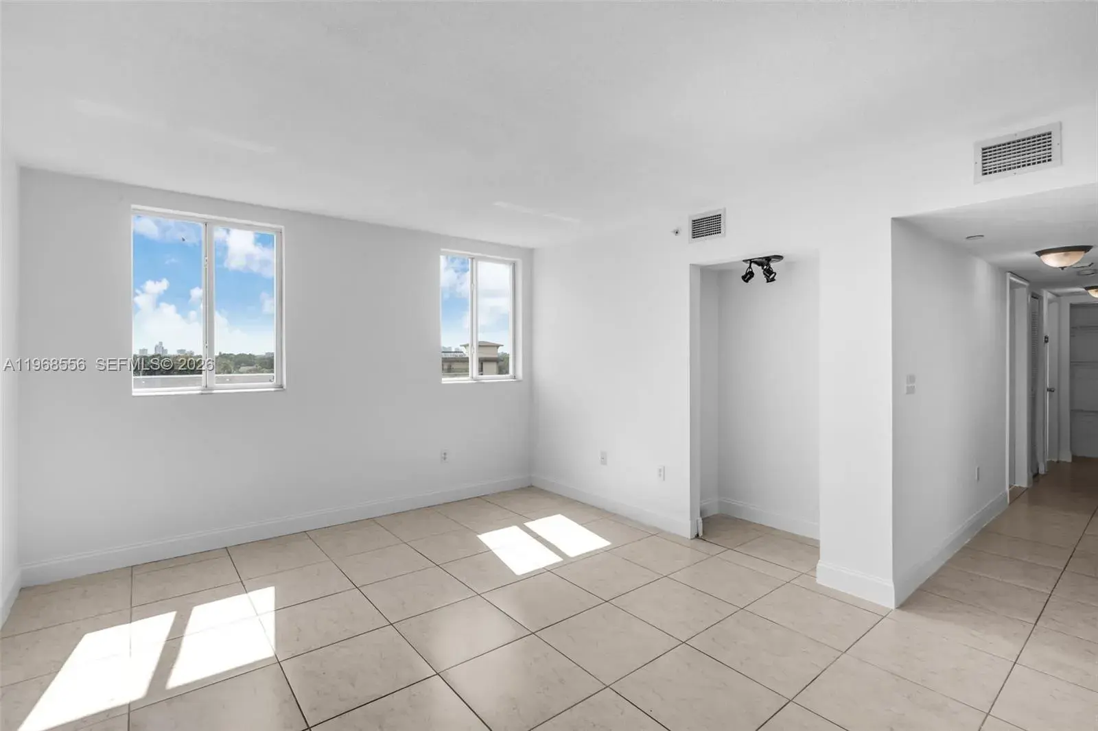 1475 SW 8th St # 610, Miami FL 33135