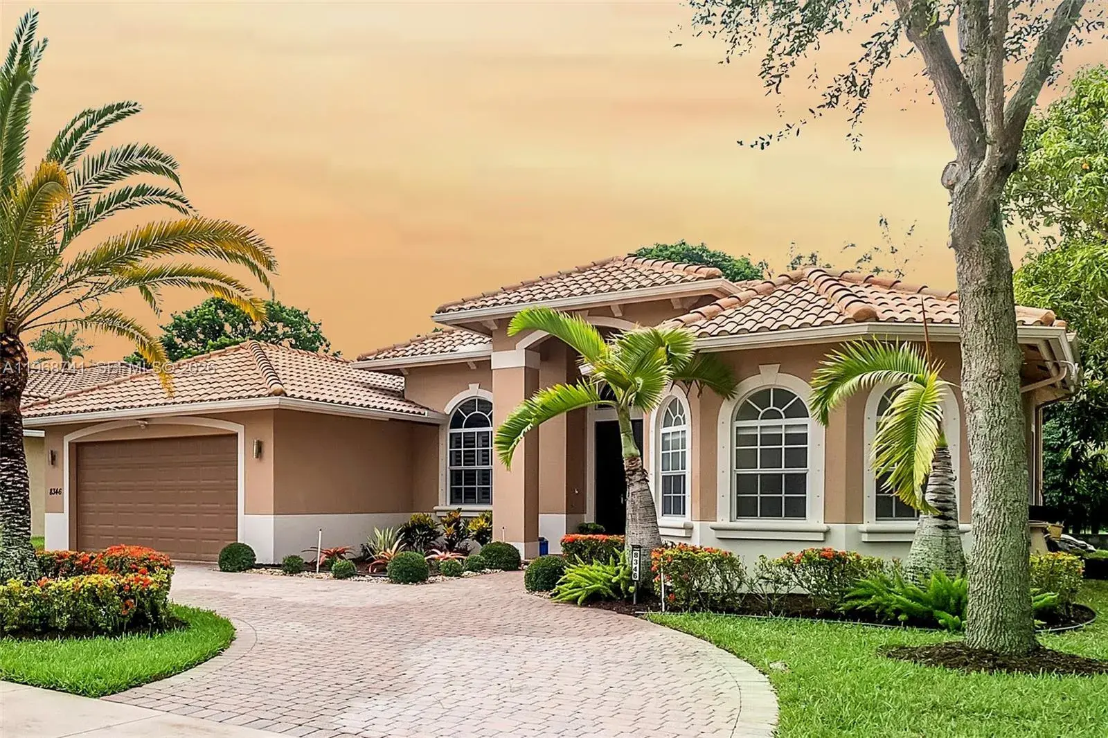 4 bedroom 3 bath Residential for sale at 8346 SW 51st St, Davie FL 33328