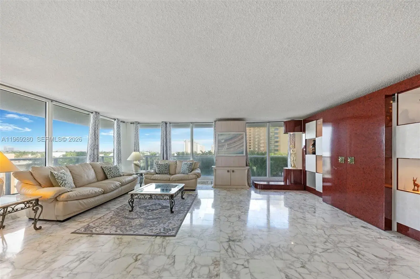 2751 S Ocean Dr # 501N, Hollywood FL 33019