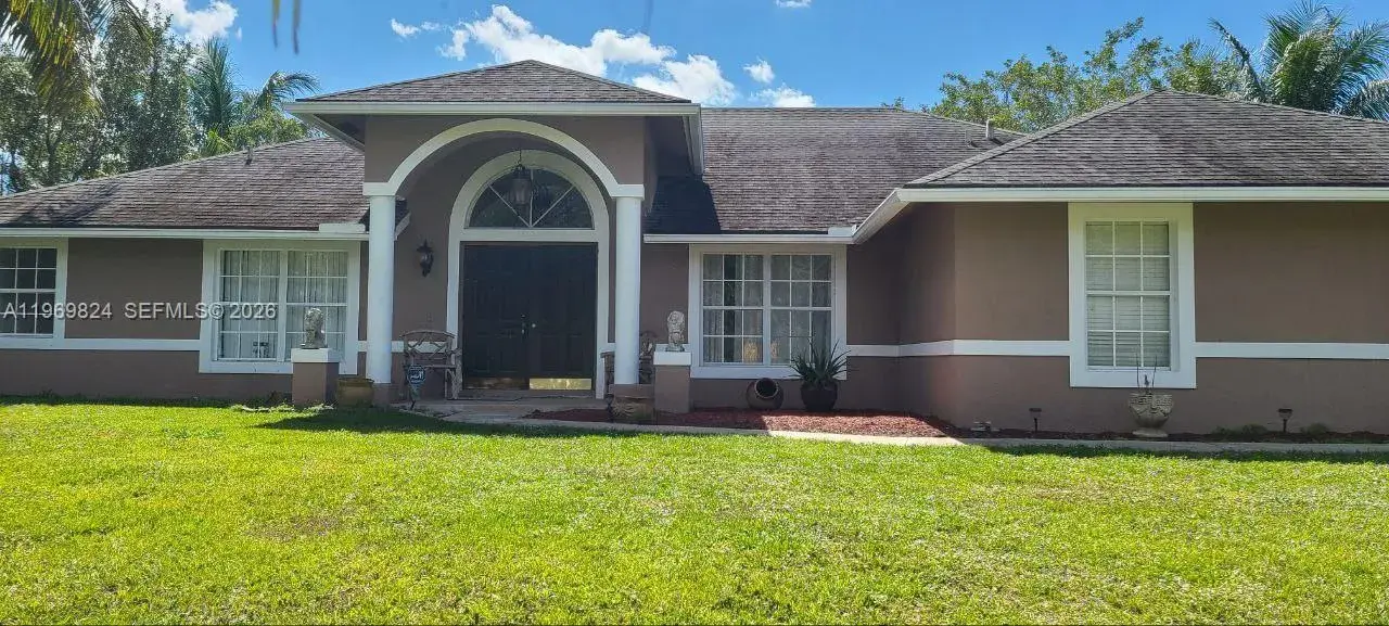 4 bedroom 2 bath Residential for sale at 10920 Barn Rd, Lake Worth FL 33449