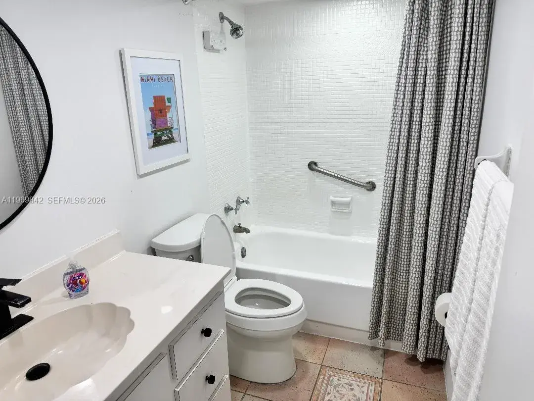 5005 Collins Ave # 1404, Miami Beach FL 33140