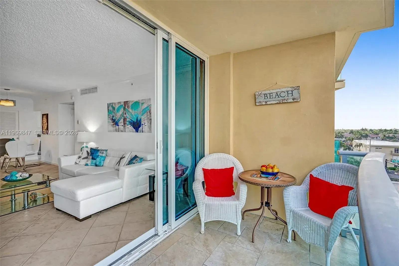 2501 S Ocean Dr, Hollywood FL 33019