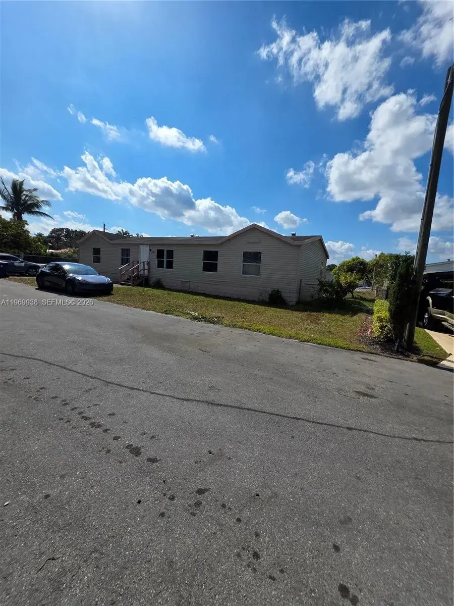 4 bedroom 2 bath Residential for sale at 19800 SW 180 Ave, Miami FL 33187