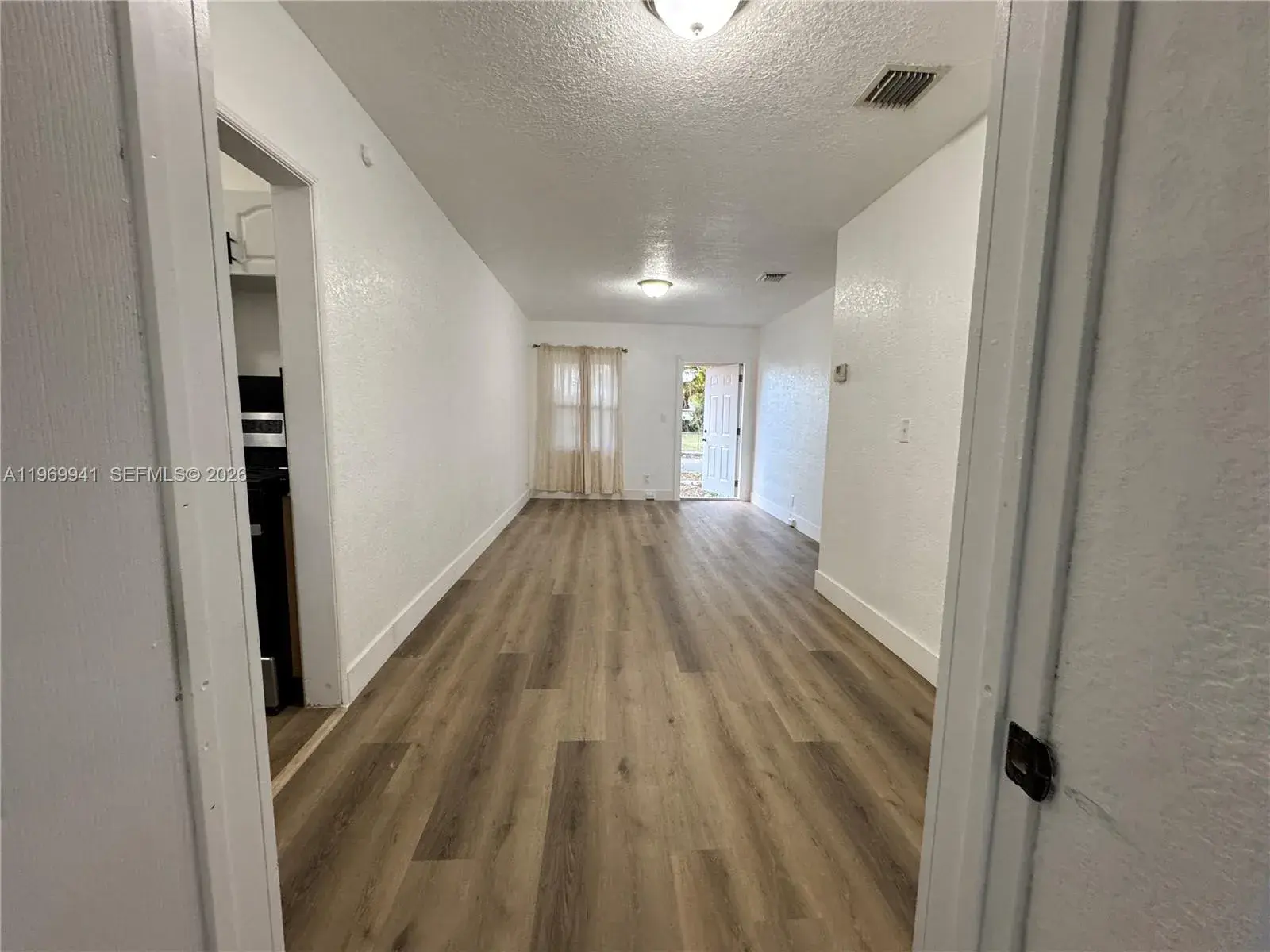 748 NE 127th St, North Miami FL 33161