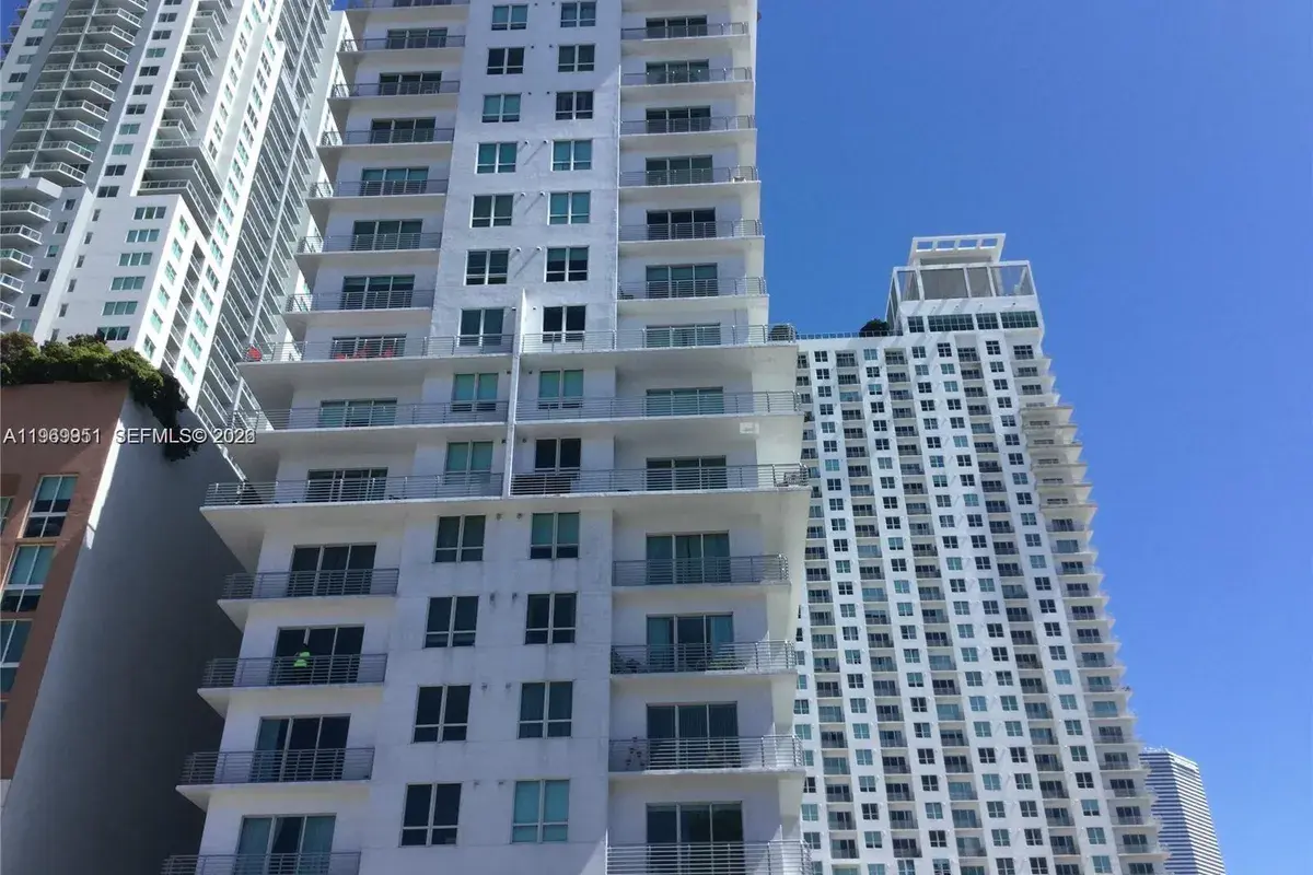 234 NE 3rd St, Miami FL 33132