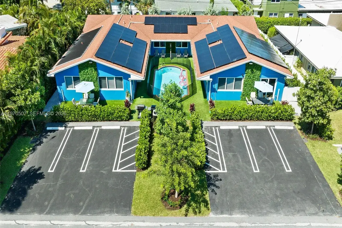 3405 Norfolk St, Pompano Beach FL 33062