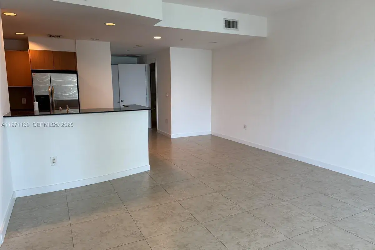1060 Brickell Ave # 3105, Miami FL 33131