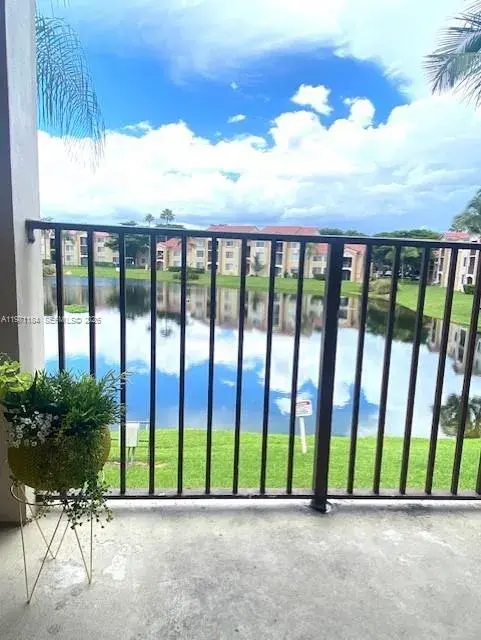 3 bedroom 2 bath Residential for sale at 2061 Renaissance Blvd # 204, Miramar FL 33025
