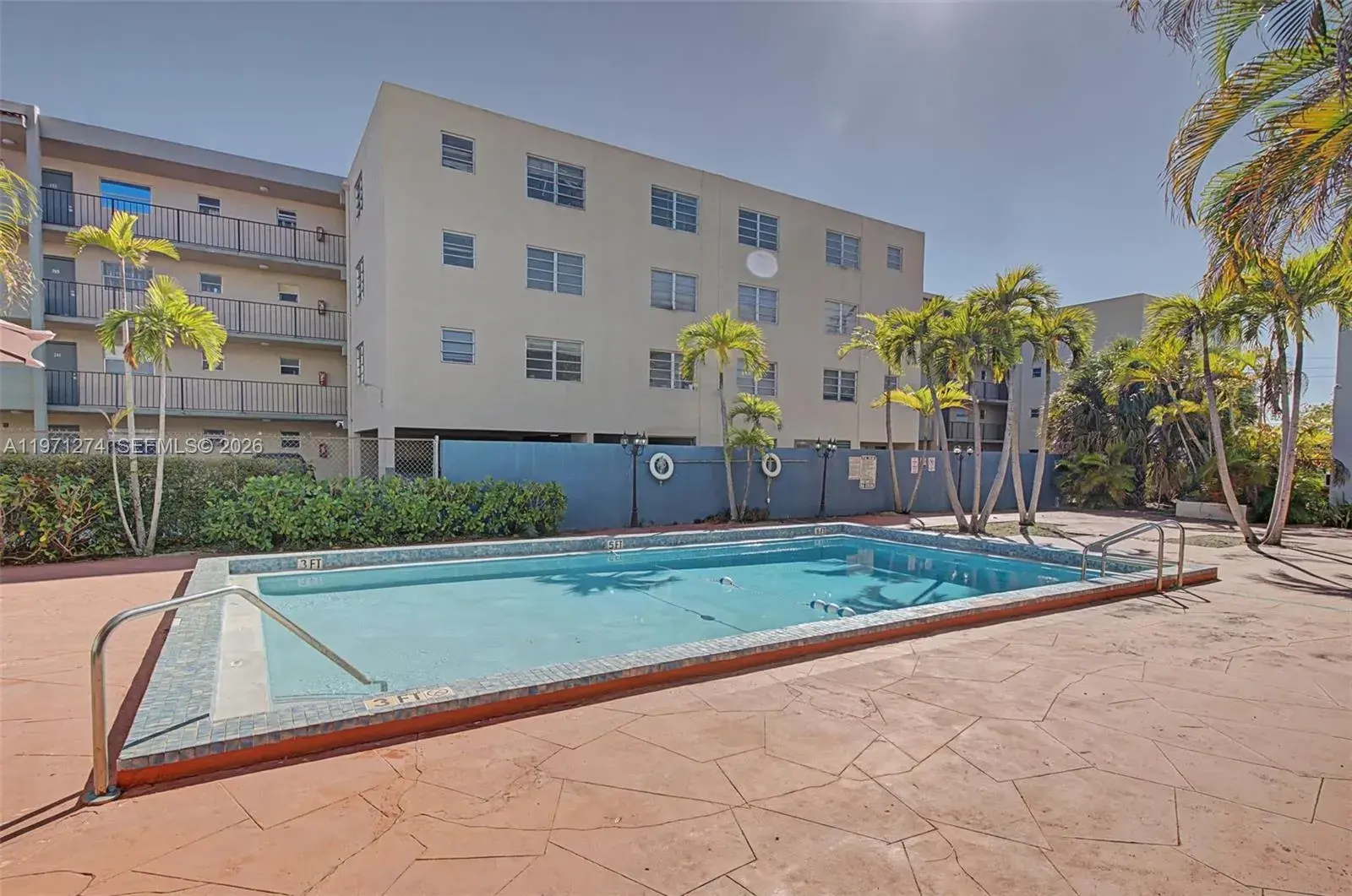 2 bedroom 1 bath Residential for sale at 399 NW 72nd Ave # 320, Miami FL 33126
