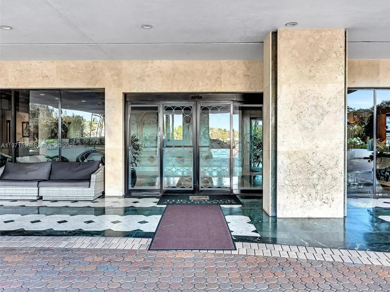 10101 Collins Ave, Bal Harbour FL 33154