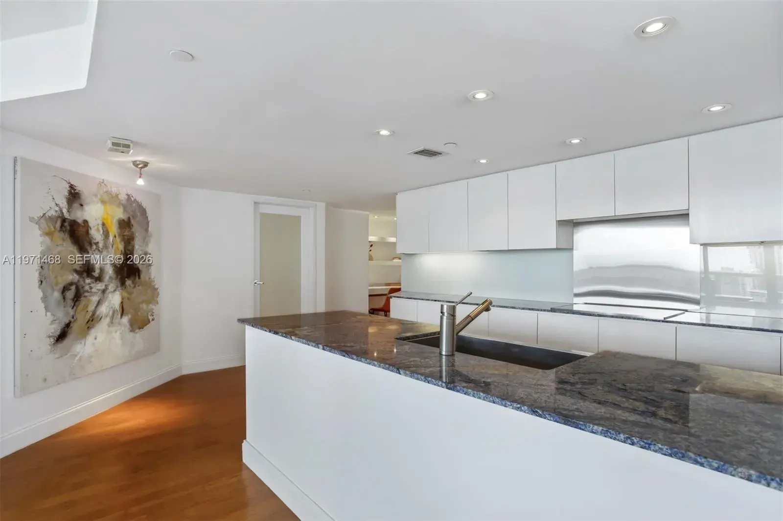 2 bedroom 2 bath Residential Lease for rent at 1717 N Bayshore Dr # 2740, Miami FL 33132