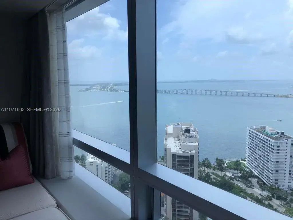 1 bath Residential Lease for rent at 1435 Brickell Ave # 3505, Miami FL 33131