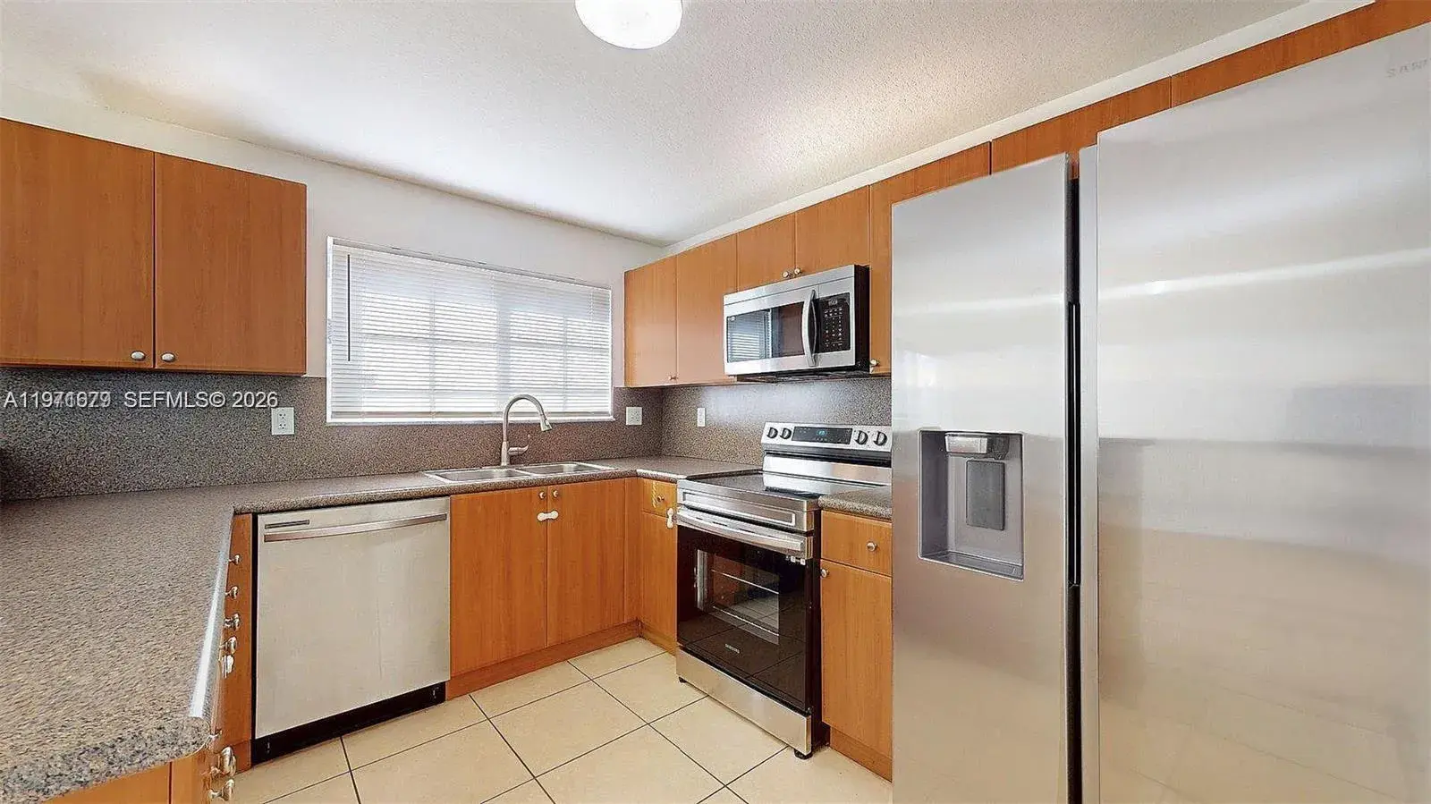 14162 SW 260th St # 104, Homestead FL 33032