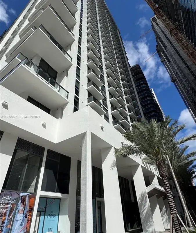 11 6th # 1508, Miami FL 33132