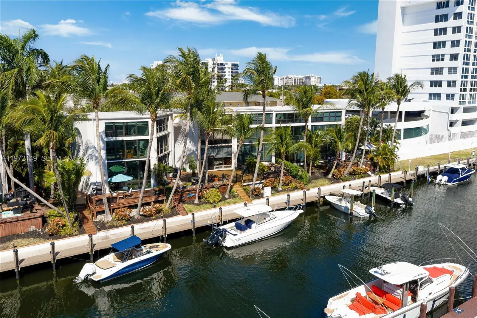 2 bedroom 2 bath Residential for sale at 3068 NE 49th St, Fort Lauderdale FL 33308