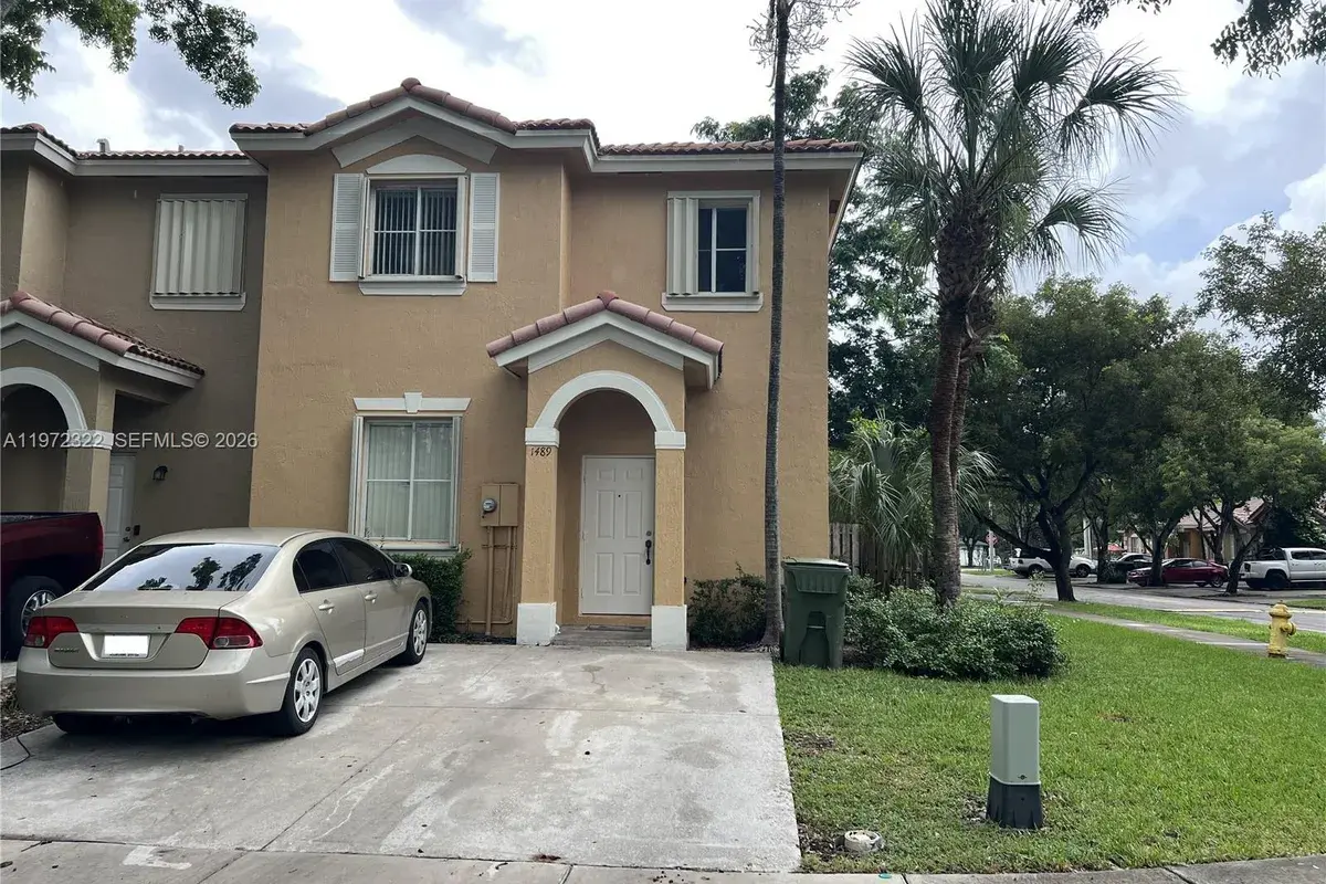 1489 SW 1 ST, Homestead FL 33030