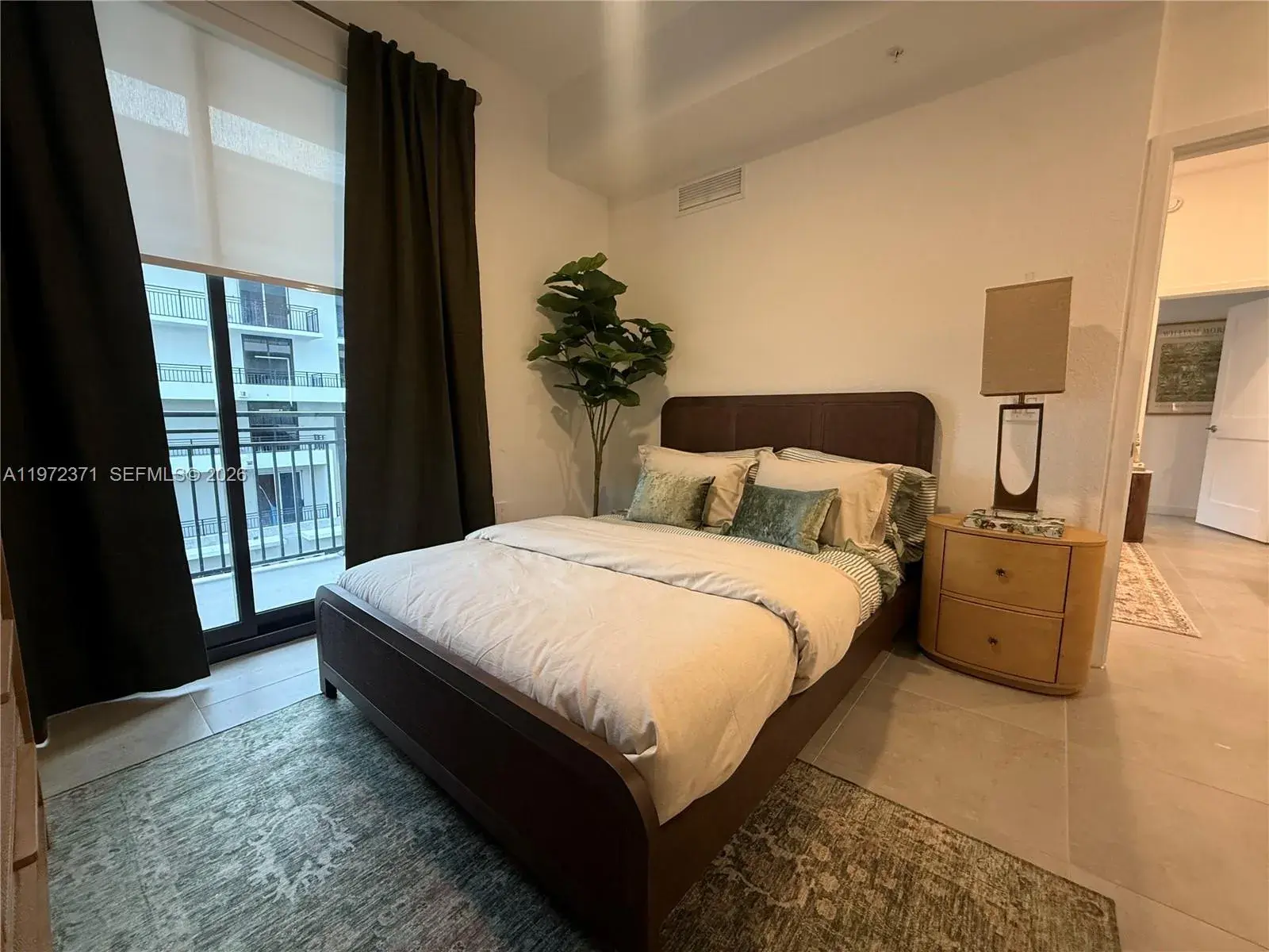 2 bedroom 2 bath Residential Lease for rent at 2001 Van Buren St # 545, Hollywood FL 33020