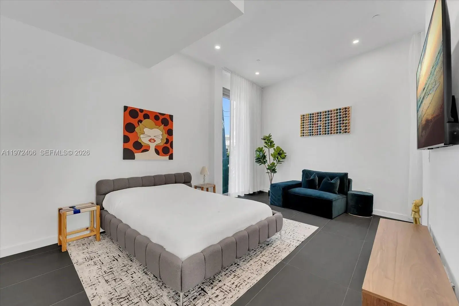 11 Century Ln, Miami Beach FL 33139