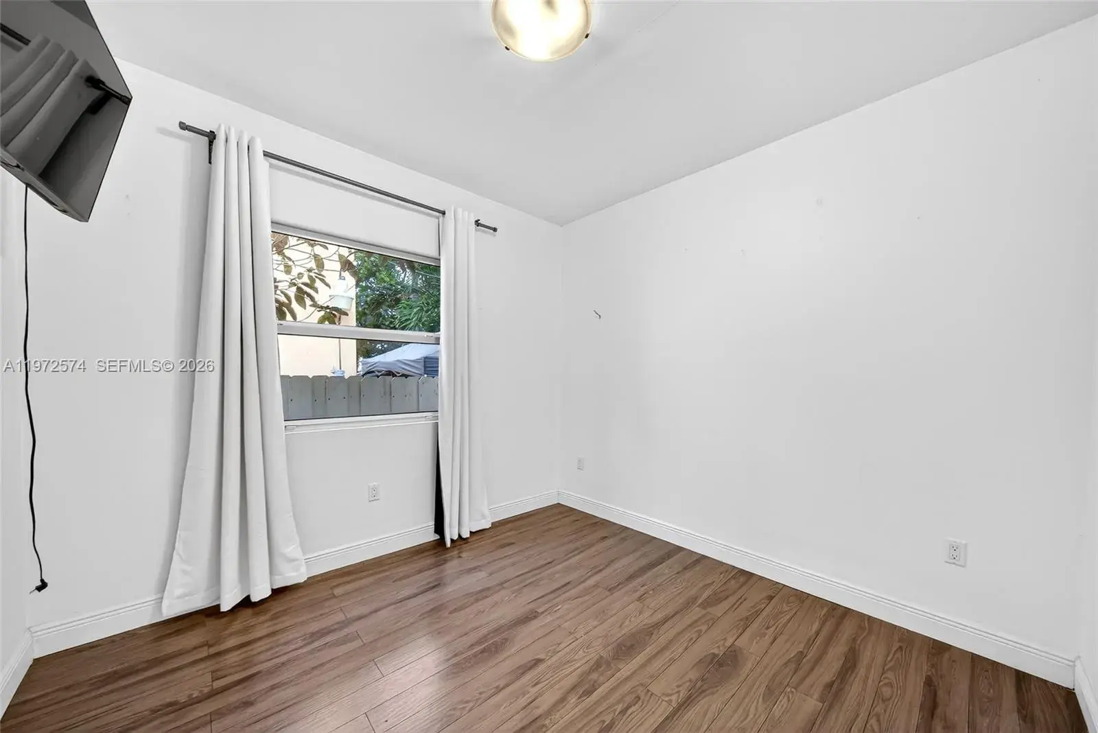 1460 NW 2nd St # 1458, Miami FL 33125