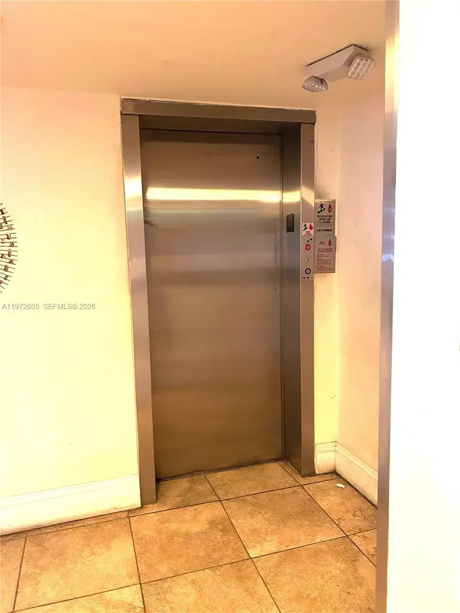910 Michigan Ave # 501, Miami Beach FL 33139