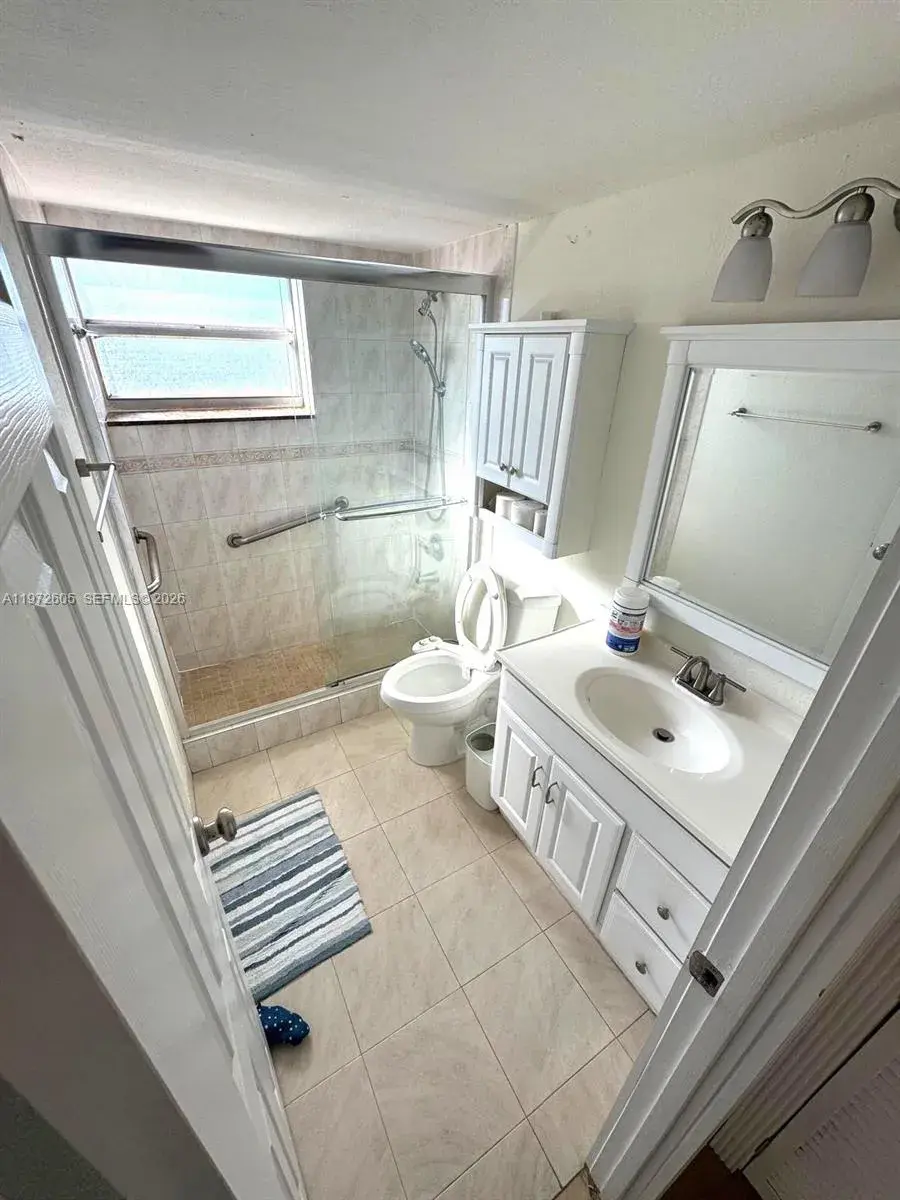 910 Michigan Ave # 501, Miami Beach FL 33139