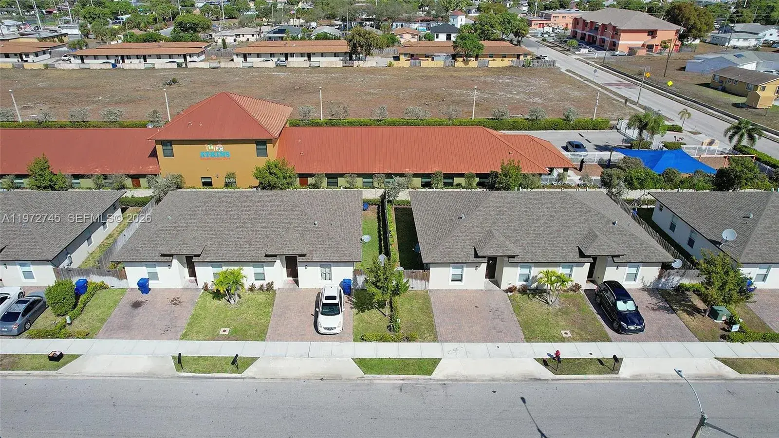Residential Income for sale at 1538 W 26th Ct, Riviera Beach FL 33404