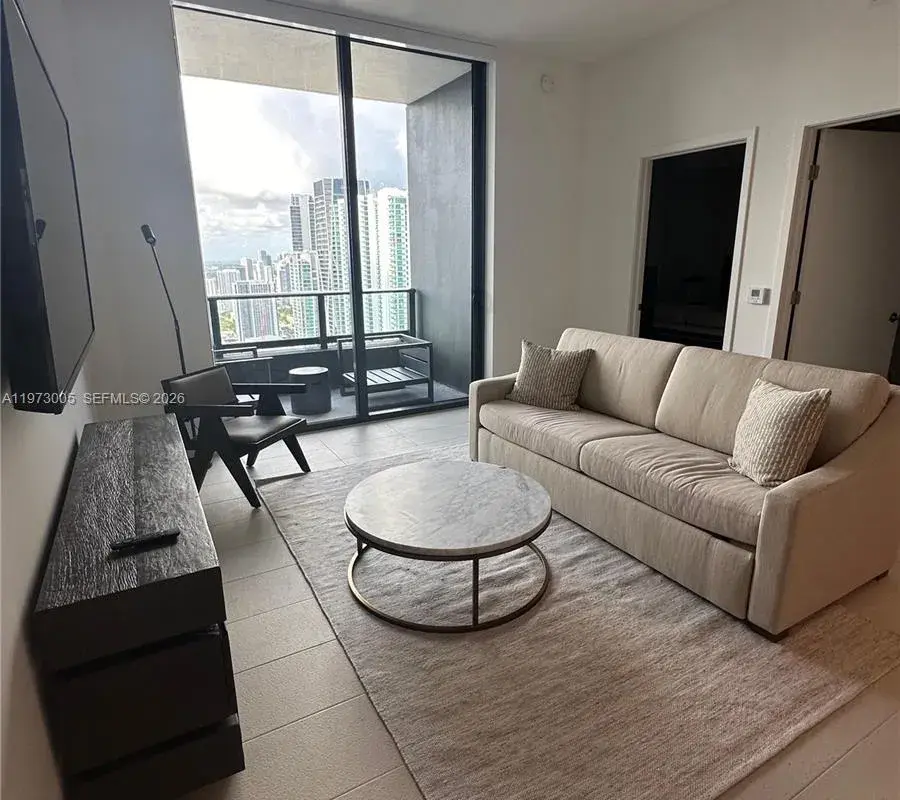 159 NE 6th St # 4811, Miami FL 33132