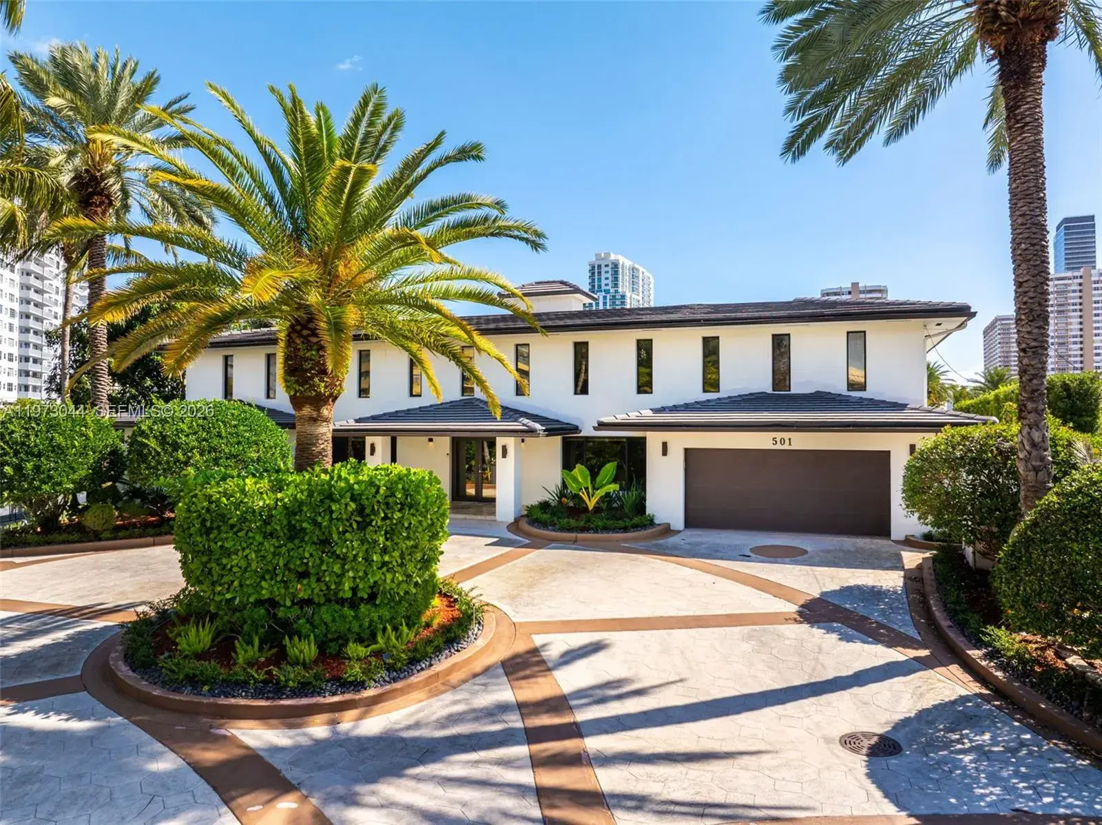 5 bedroom 4 bath Residential for sale at 501 Hibiscus Dr, Hallandale Beach FL 33009