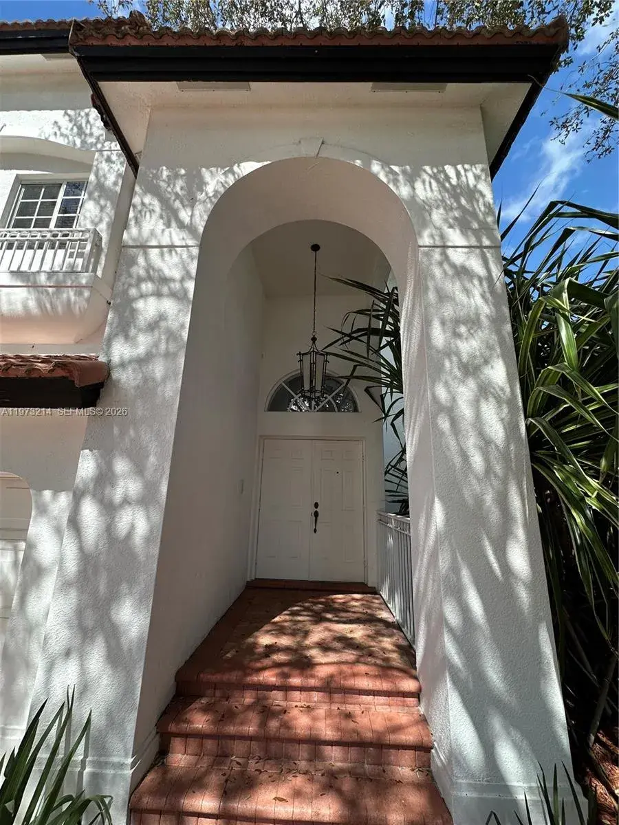 10965 NW 59th St, Doral FL 33178
