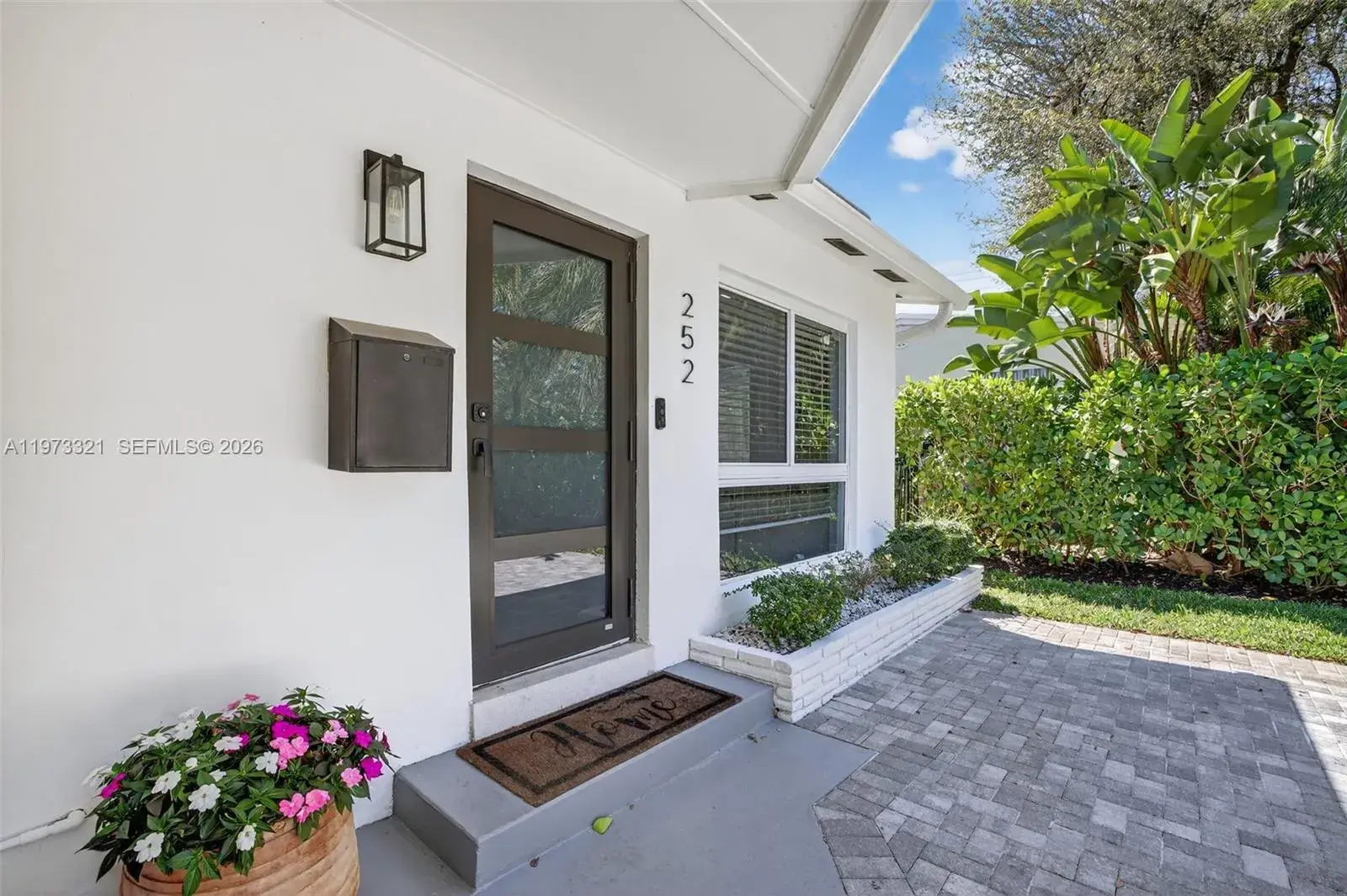 252 SW 23rd St, Fort Lauderdale FL 33315