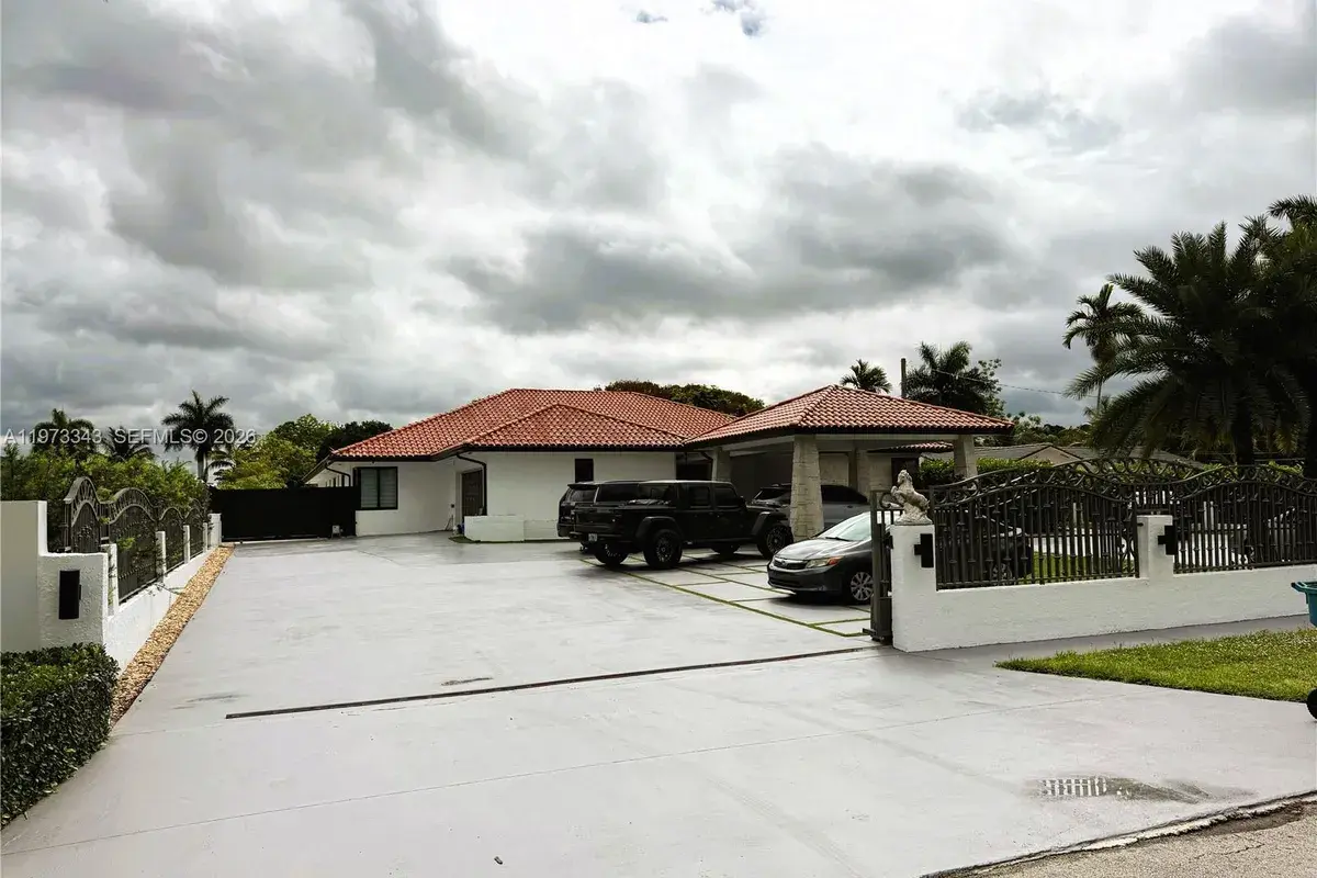 3265 SW 129th Ave, Miami FL 33175