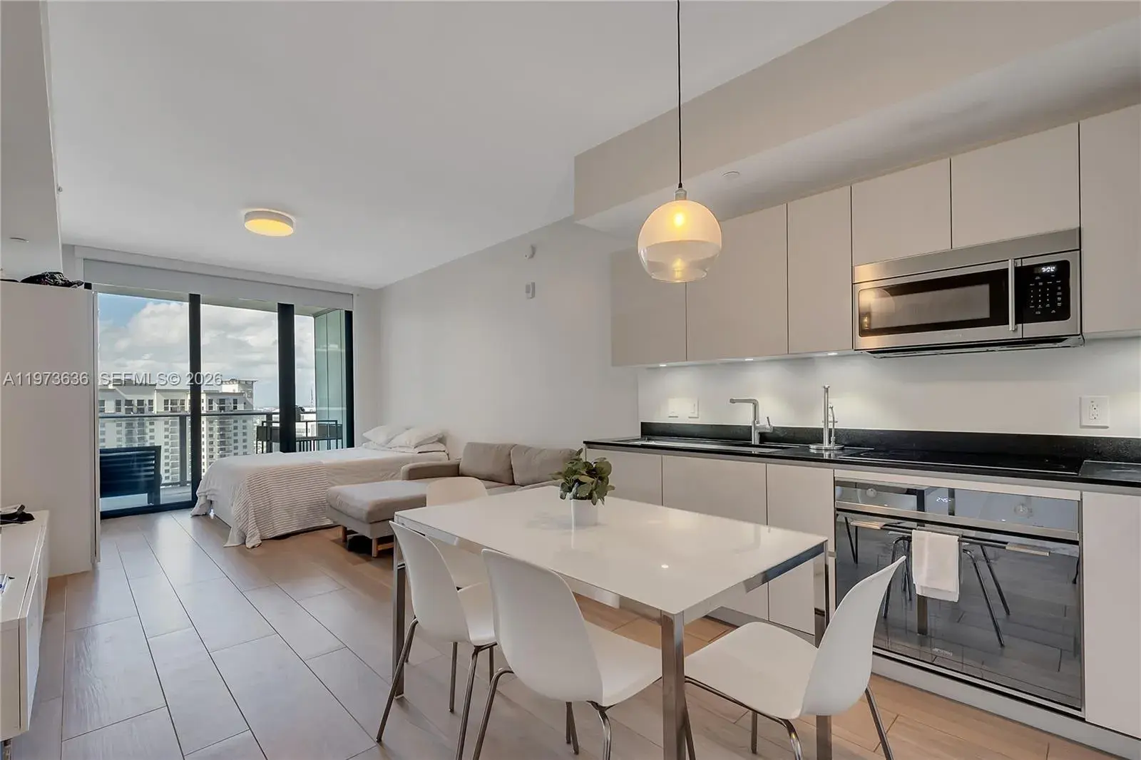 1 bath Residential Lease for rent at 1010 Brickell Ave # 3510, Miami FL 33131