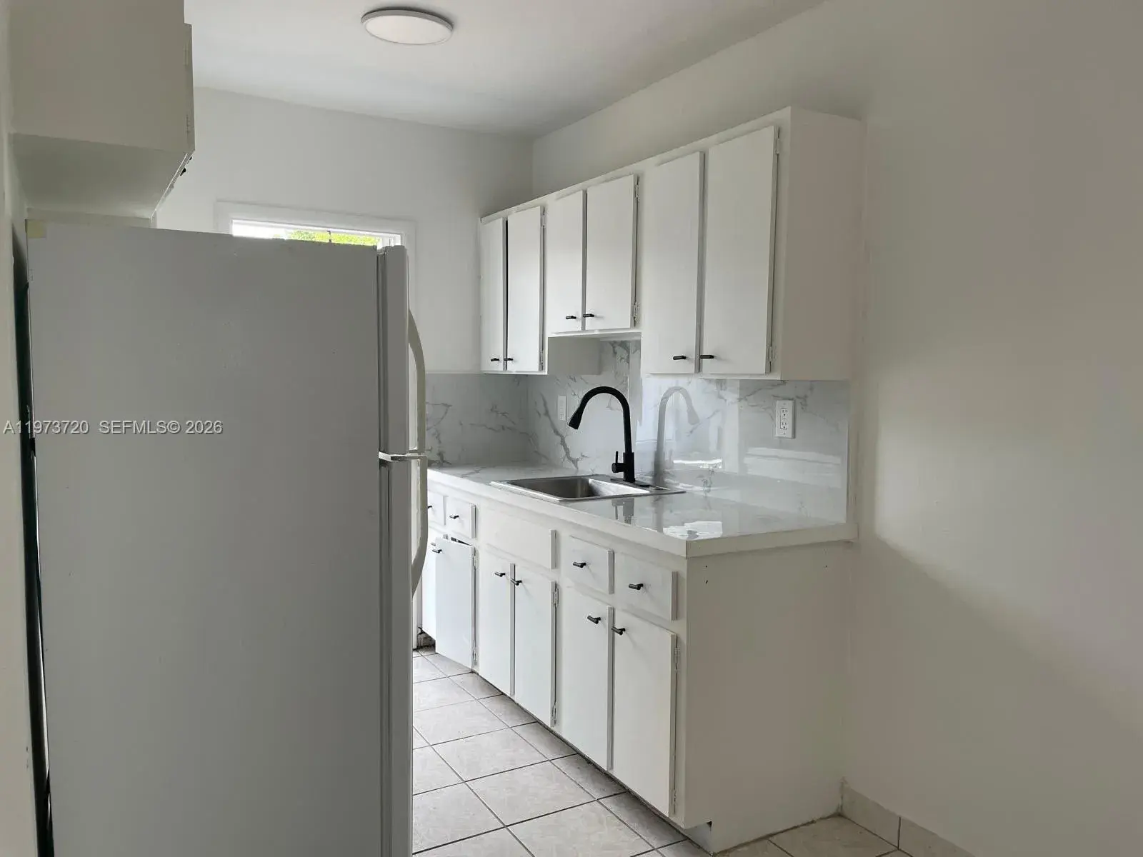 1 bedroom 1 bath Residential Lease for rent at 6025 Polk St # 2, Hollywood FL 33024