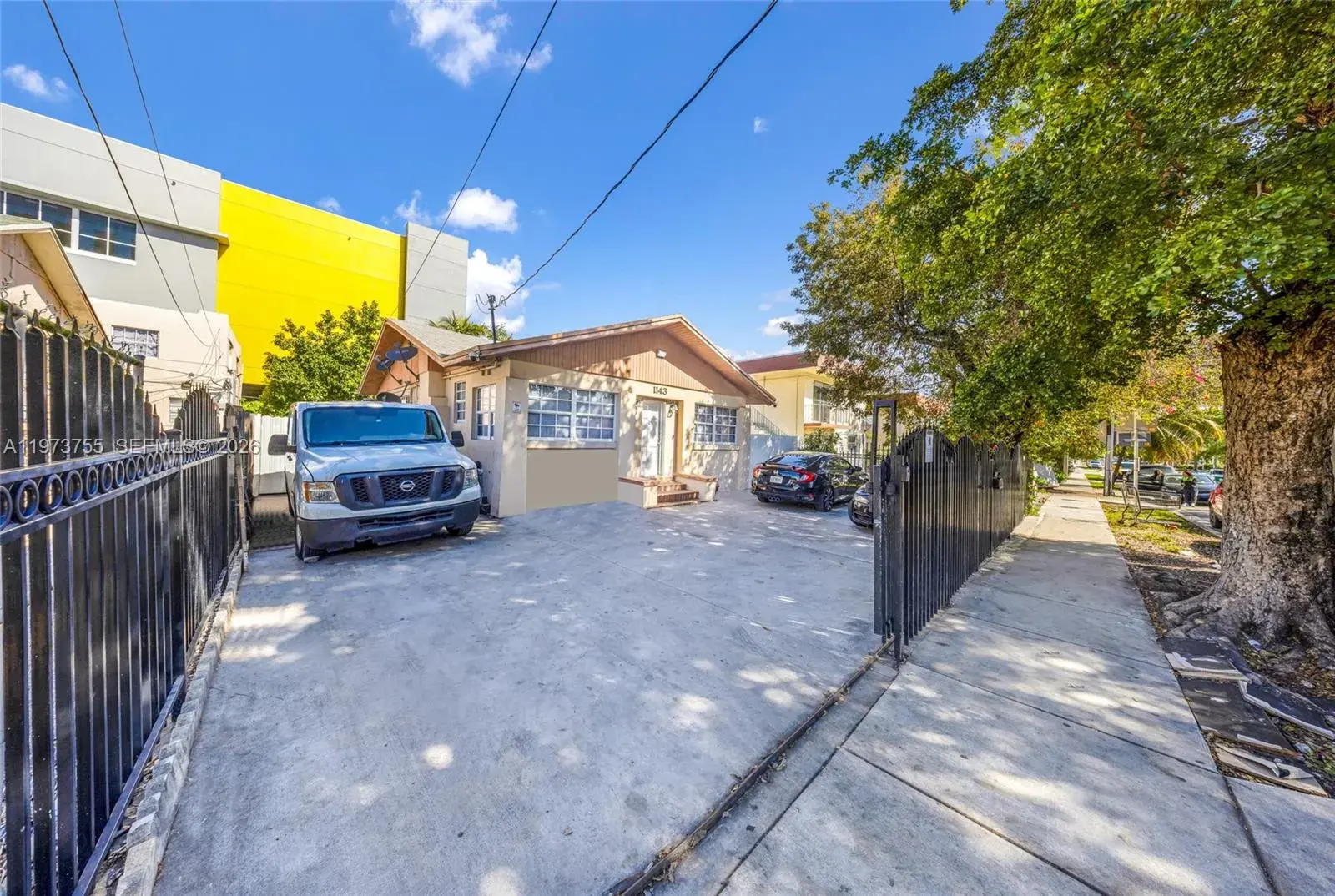 1143 NW 6th St, Miami FL 33136 photo 5