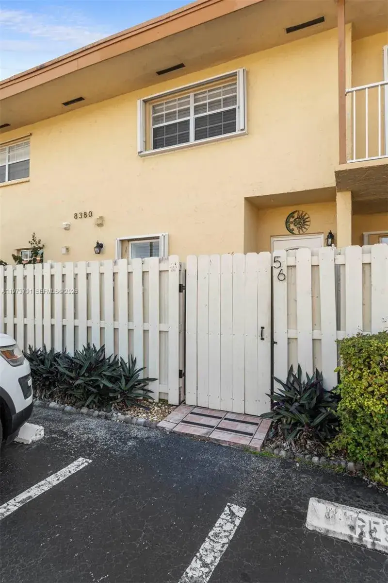 2 bedroom 2 bath Residential for sale at 8380 SW 154 Ave # 56, Miami FL 33193
