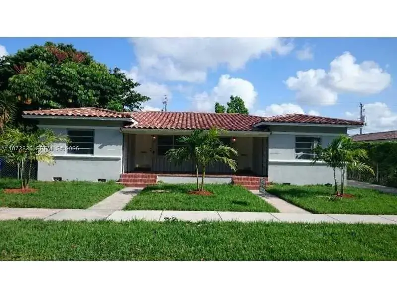 2 bedroom 1 bath Residential Lease for rent at 2277 SW 27th St # 2277, Miami FL 33133