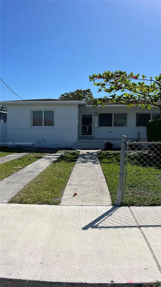 2800 SW 25th St # 1, Miami FL 33133