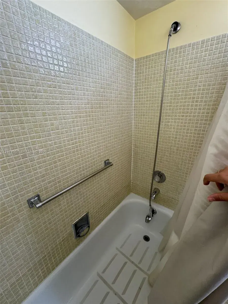 221 Kent M # 221, West Palm Beach FL 33417