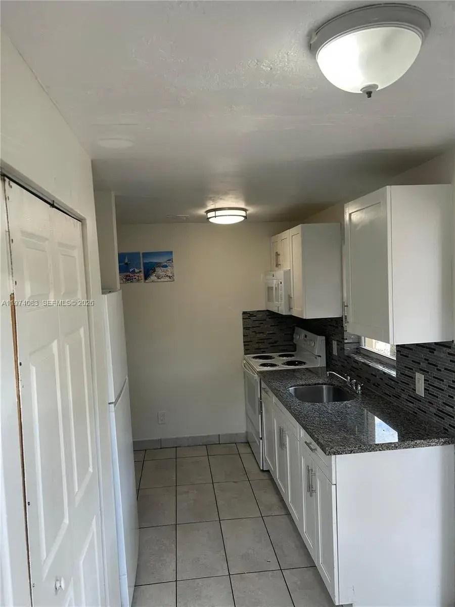2615 NW 13th Ct, Fort Lauderdale FL 33311