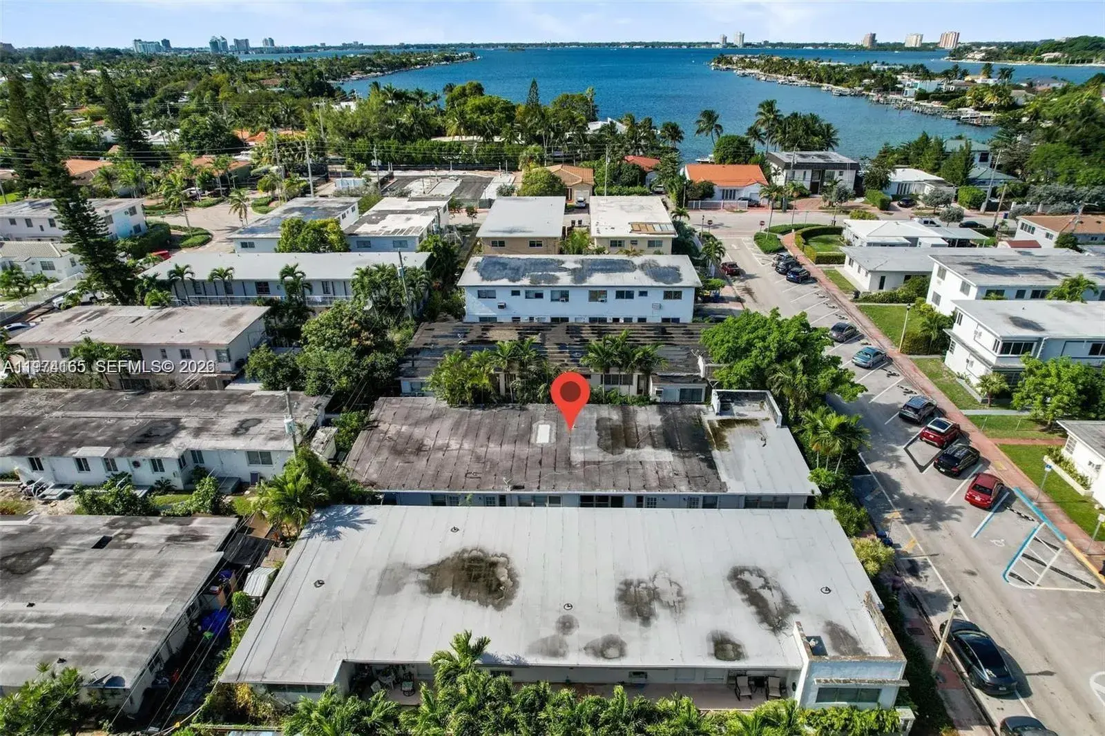 810 82nd St, Miami Beach FL 33141