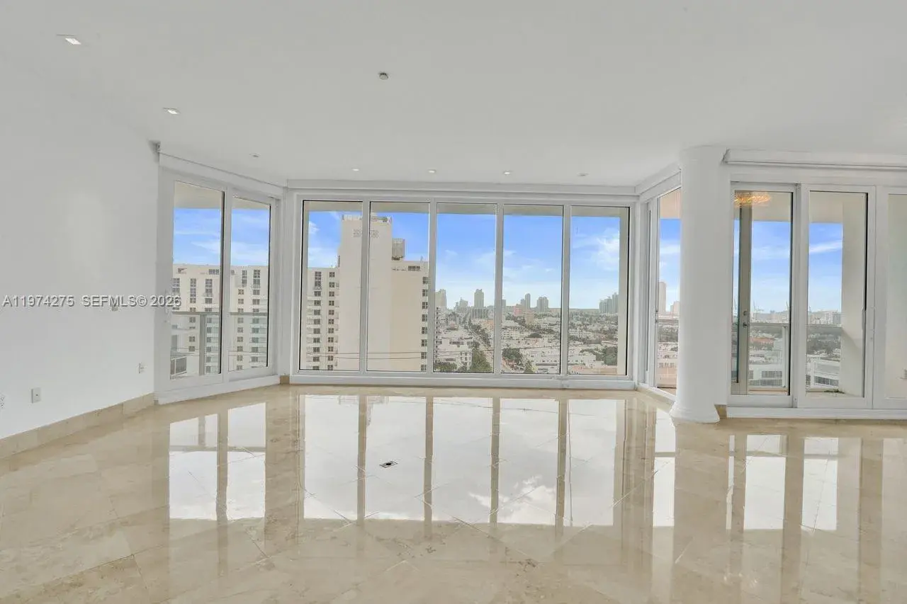 100 Lincoln Rd, Miami Beach FL 33139