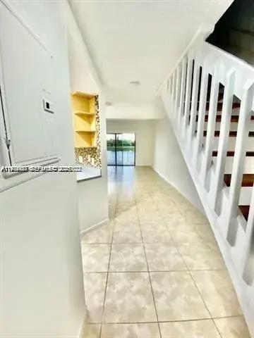 5200 NW 31st Ave # 32, Fort Lauderdale FL 33309