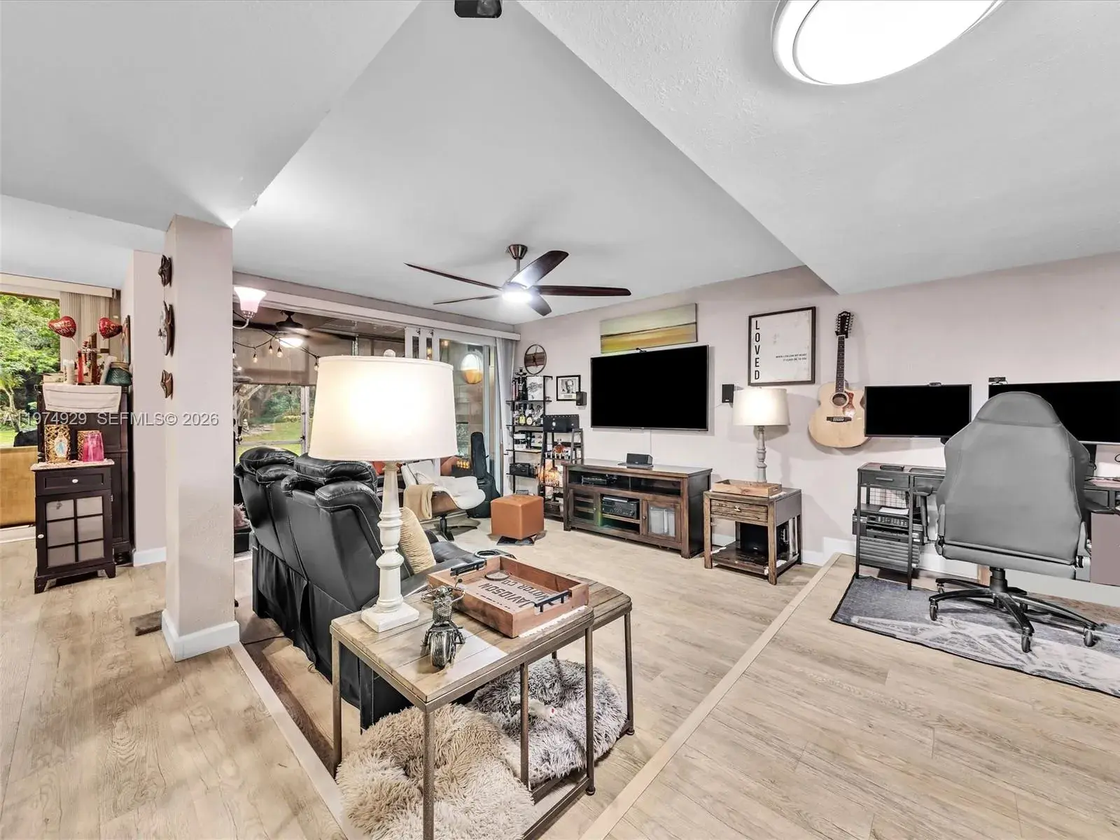 9410 Live Oak PL # 110, Davie FL 33324