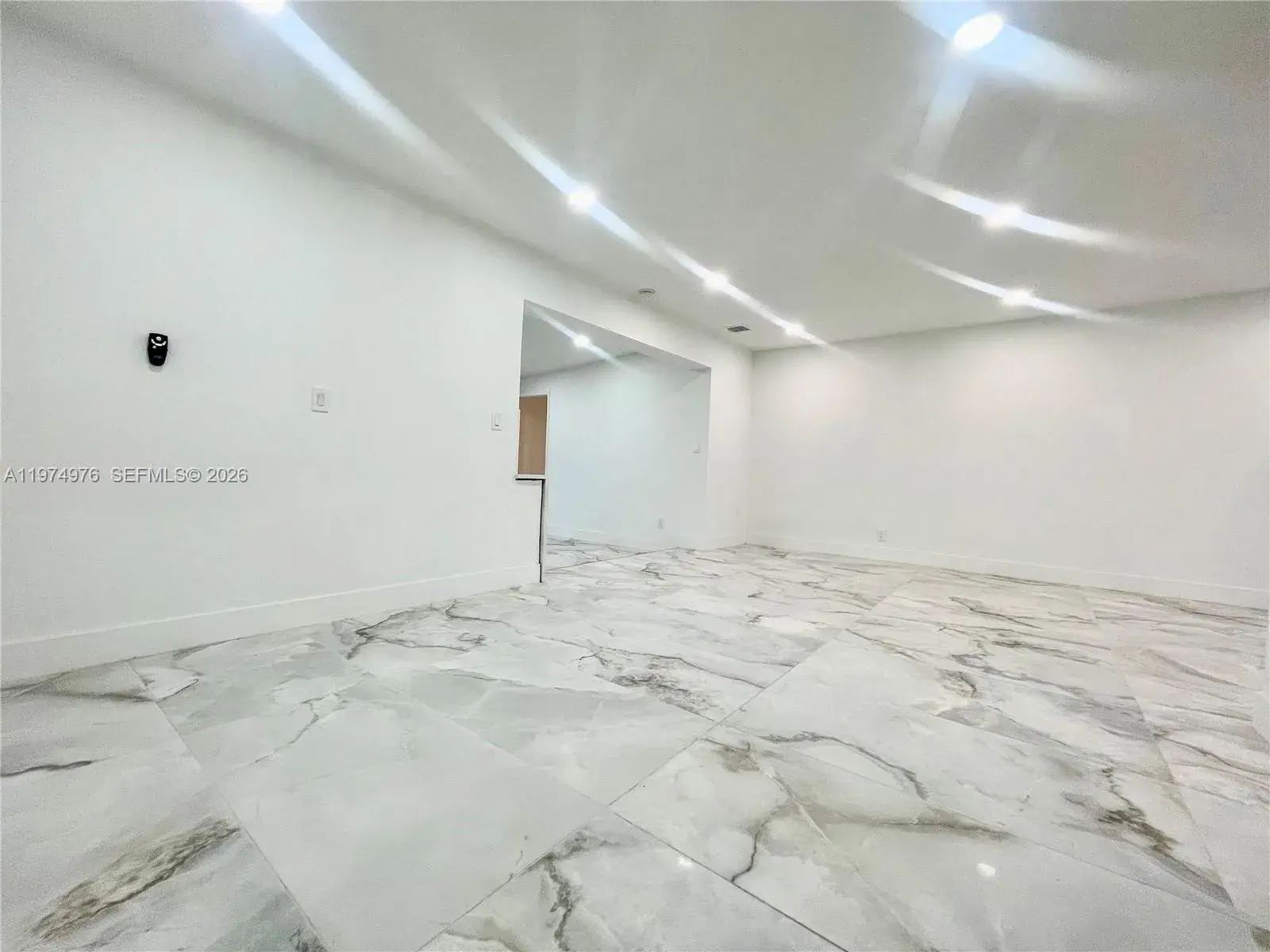 1649 NE 8th Ave, Fort Lauderdale FL 33305