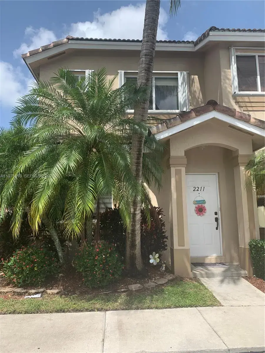2 bedroom 2 bath Residential for sale at 2211 SE 23rd Rd # 2211, Homestead FL 33035