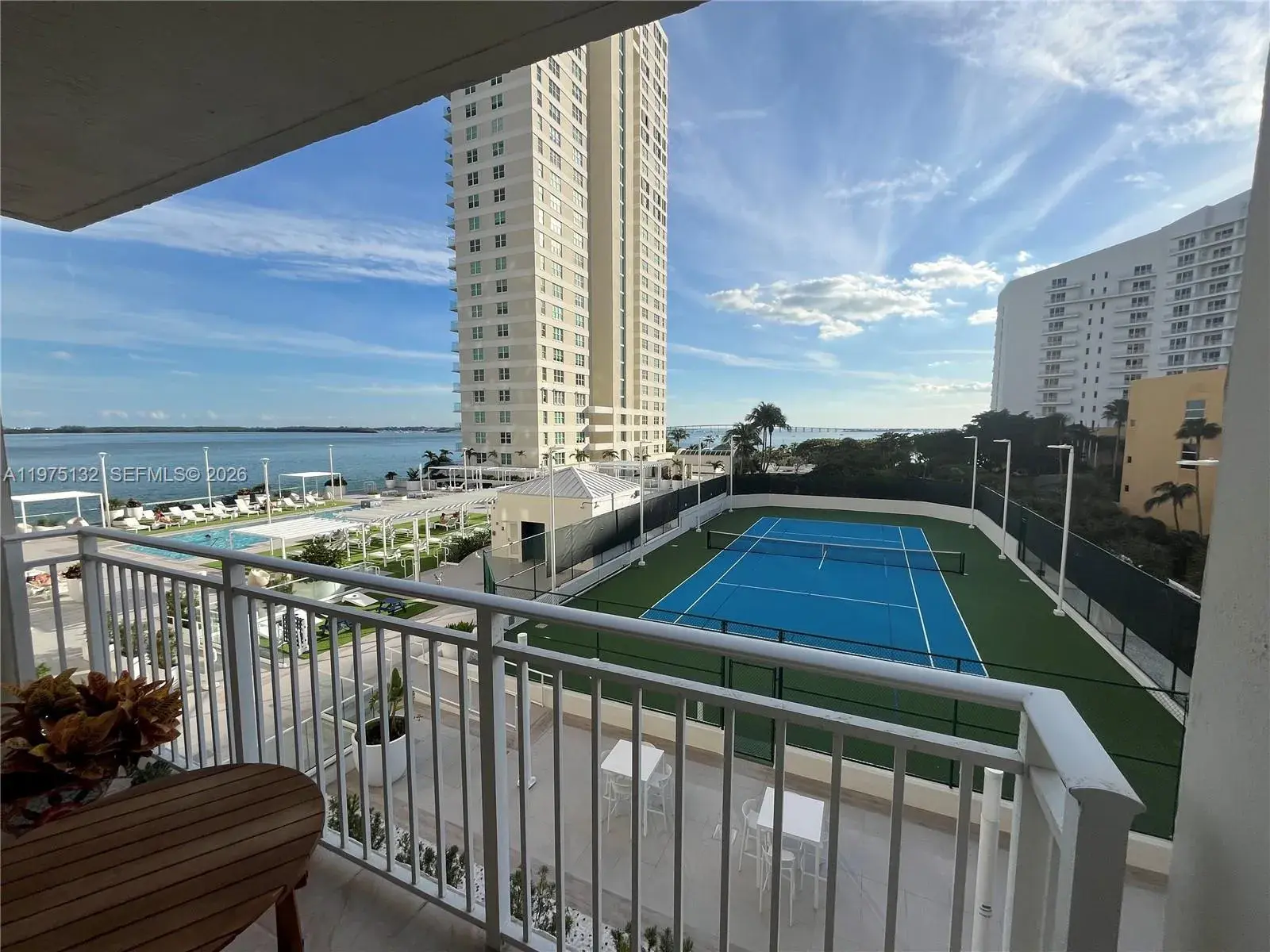 1 bedroom 1 bath Residential for sale at 770 Claughton Island Dr # 606, Miami FL 33131