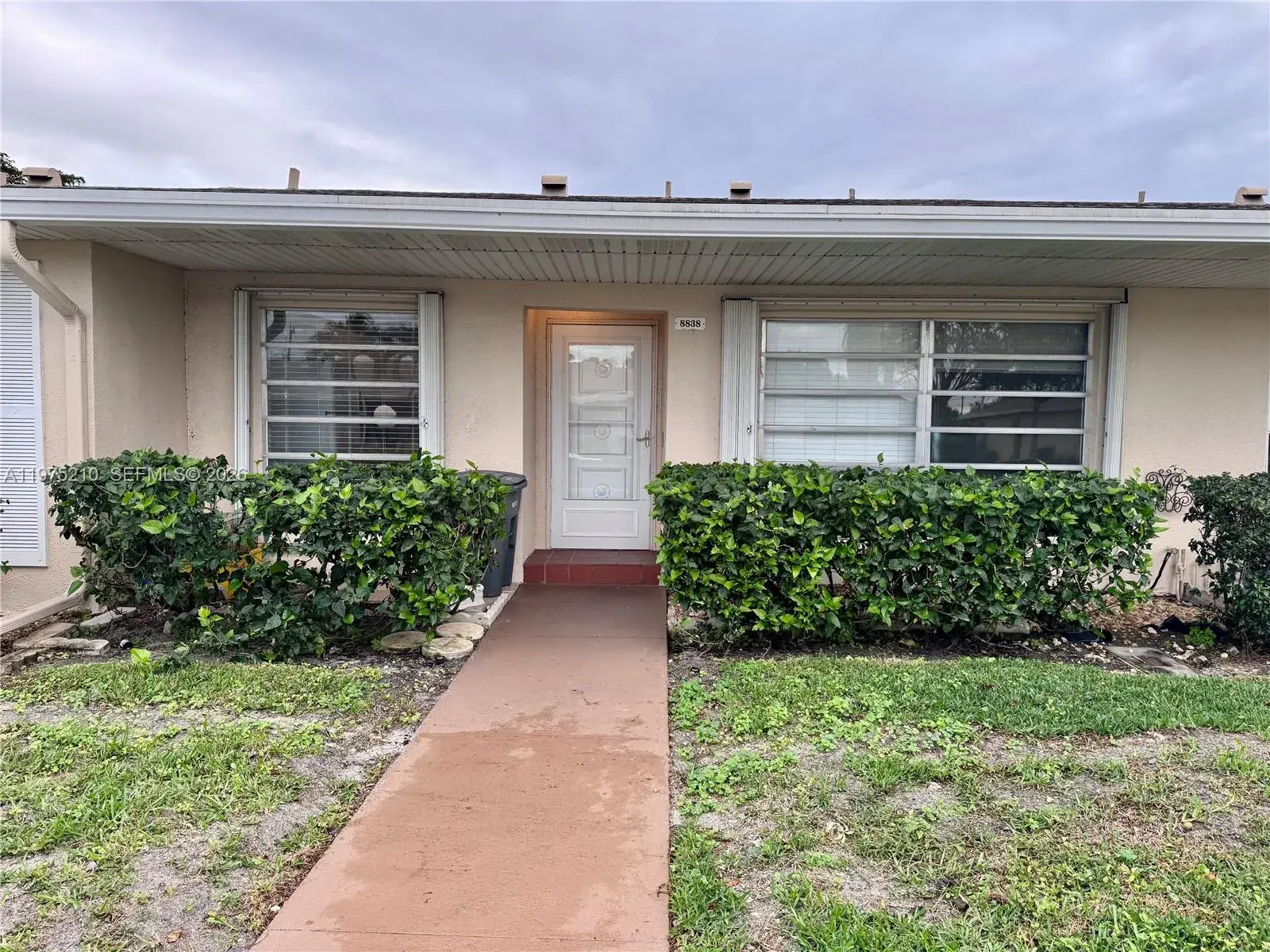 1 bedroom 1 bath Residential for sale at 8838 Bella Vista Dr, Boca Raton FL 33433