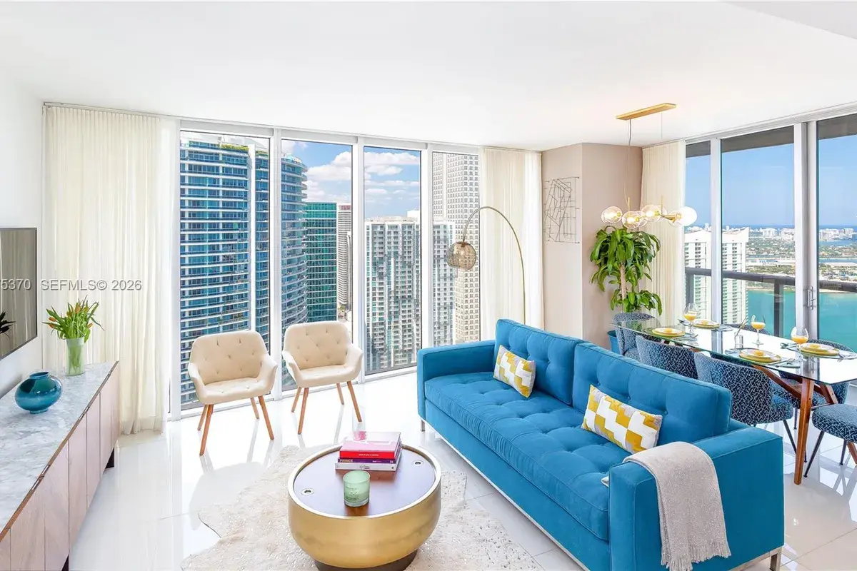485 Brickell Ave # 4702, Miami FL 33131